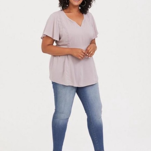 NWT | Torrid | Lilac Purple Crochet Challis Blouse | Size 2X - Picture 3 of 8